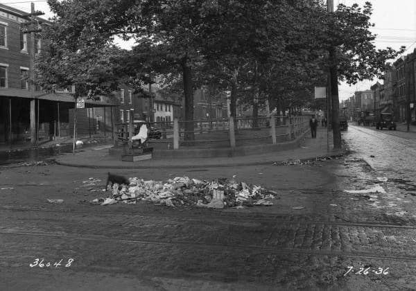 Intersection of S 4th and Bainbridge Street, 1936. City of Philadelphia, Department of Records.